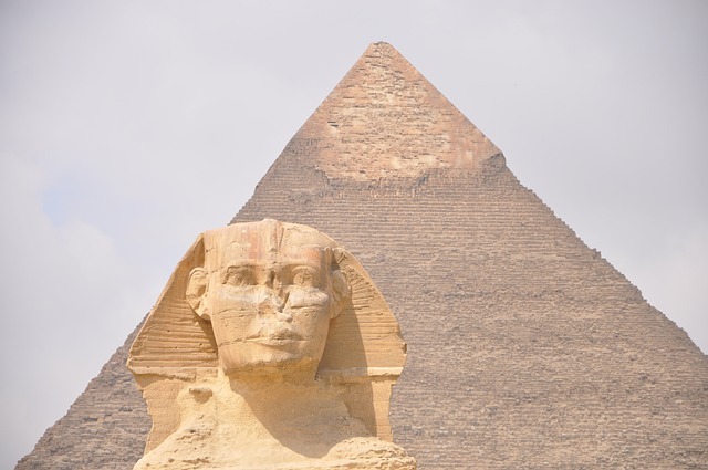 sfinge e grande piramide
