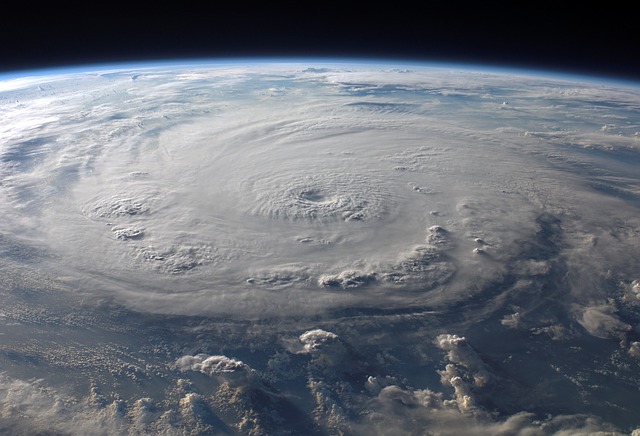 Uragani, cicloni, monsoni, tifoni e tornado. Che differenza c’è.